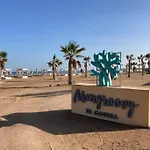 Mangroovy - Divine 1Br Hotel View